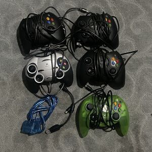 Lot of 5 Original Microsoft Xbox Controller AS IS Not Tested + Gamester Powerpad
